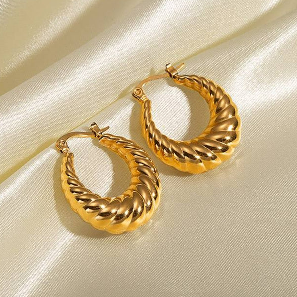 Croissant Hoop Earrings Gold - VIRAGE London