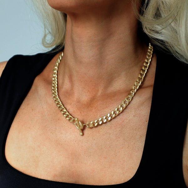 Cuban T-Bar Chain Necklace Gold - VIRAGE London